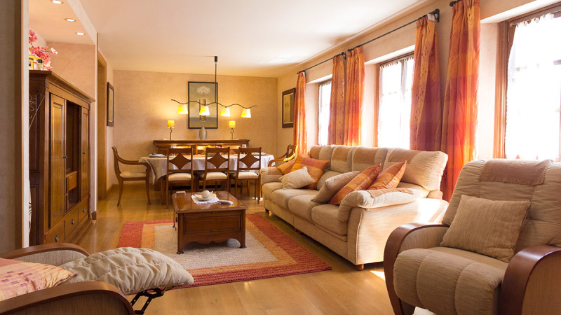 casa-rural-cortea-oteiza-navarra-salon-02-800x450